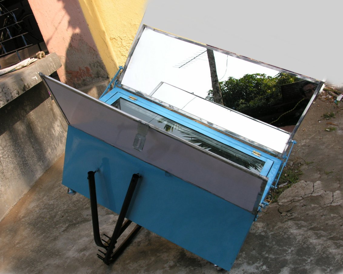 Inclined Box Solar Cooker